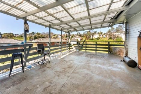 Photo of property in 22b Evans Road, Glen Eden, Auckland, 0602