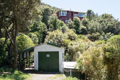 Photo of property in 86 Evans Bay Parade, Roseneath, Wellington, 6021