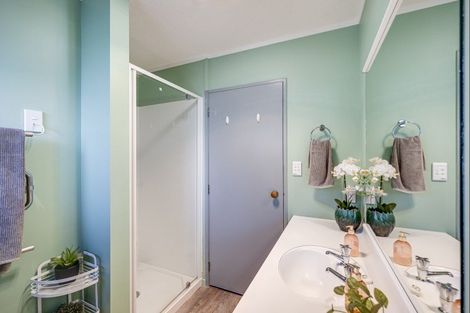 Photo of property in 3/427 Gloucester Street, Taradale, Napier, 4112