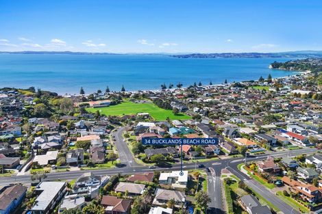 Photo of property in 34 Bucklands Beach Road, Bucklands Beach, Auckland, 2012