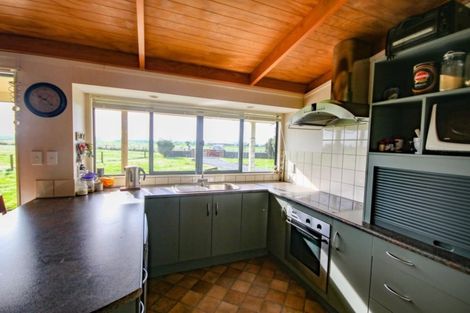 Photo of property in 117 Robertson Road, Ruawai, 0591