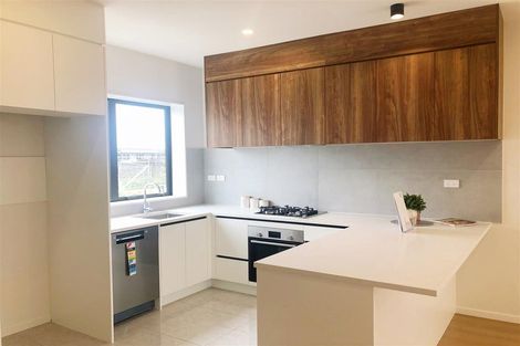 Photo of property in 36 Opoka Street, Papakura, 2110