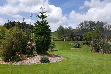 Photo of property in 139 Dunn Road, Ararimu, Drury, 2579