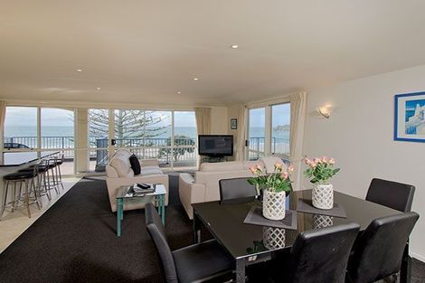 Photo of property in 4 Marine Parade, Mount Maunganui, 3116