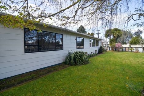 Photo of property in 7 Jellicoe Street, Greytown, 5712