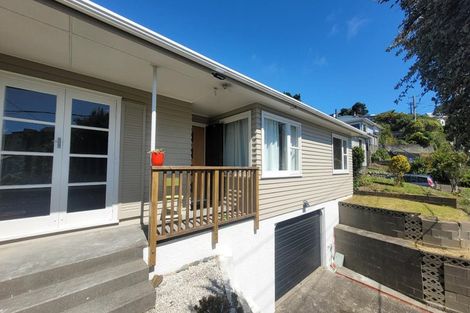 Photo of property in 1 Fraser Avenue, Johnsonville, Wellington, 6037