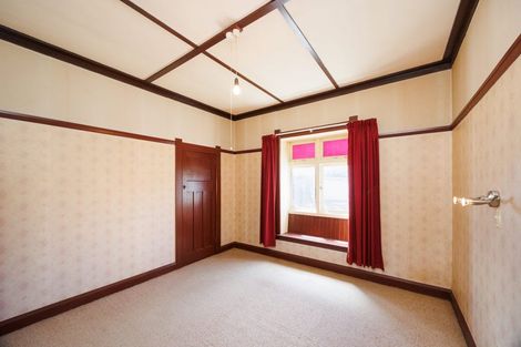 Photo of property in 122 Kawakawa Road, Feilding, 4775