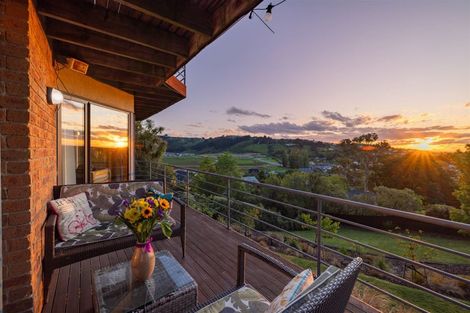 Photo of property in 12 Lucknow Place, Cashmere, Christchurch, 8022