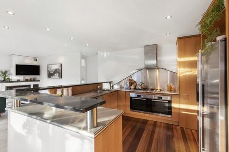 Photo of property in 87a Waterloo Road, Hutt Central, Lower Hutt, 5010