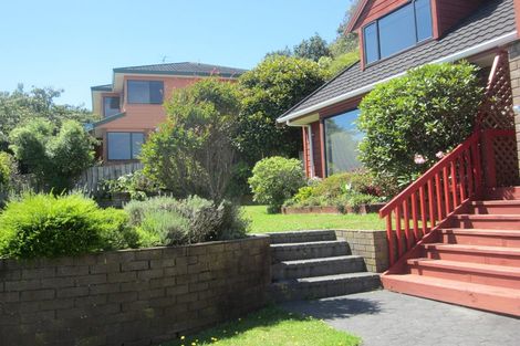 Photo of property in 99 Woodman Drive, Tawa, Wellington, 5028