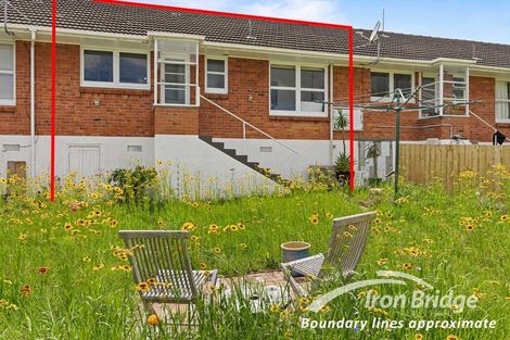 Photo of property in 3/45 Merani Street, Narrow Neck, Auckland, 0622