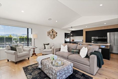 Photo of property in 87 Wingatui Road, Mosgiel, 9024