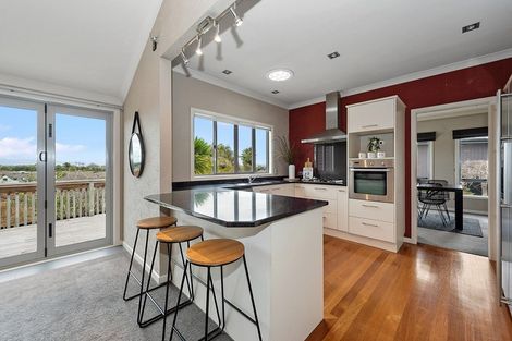 Photo of property in 62d Rototuna Road, Rototuna, Hamilton, 3210