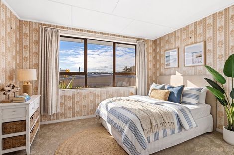 Photo of property in 6 Warren Street, Foxton Beach, Foxton, 4815