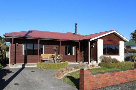 Photo of property in 15 Gerrard Road, Winton, 9720