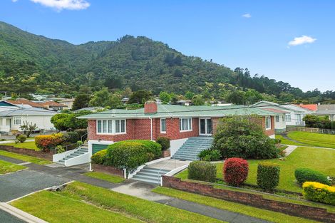 Photo of property in 11 Brick Street, Te Aroha, 3320