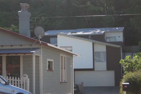 Photo of property in 36 Todman Street, Brooklyn, Wellington, 6021