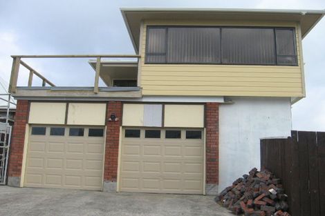 Photo of property in 60 Kaikoura Street, Maupuia, Wellington, 6022