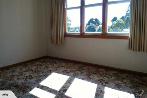 Photo of property in 87d Pioneer Road, Moturoa, New Plymouth, 4310