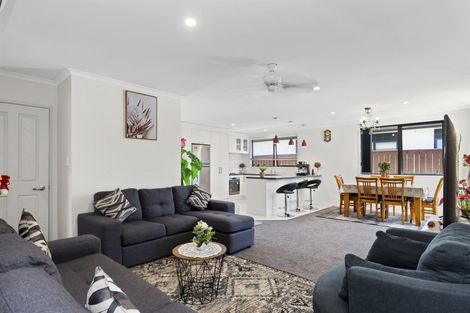 Photo of property in 101 Coast Boulevard, Papamoa Beach, Papamoa, 3118