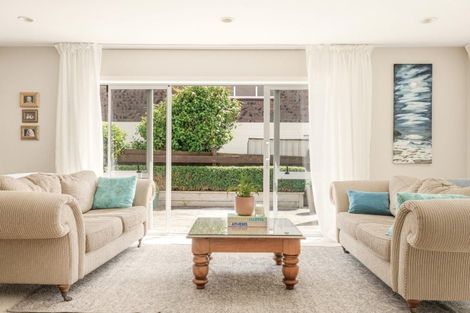 Photo of property in 1 Omanu Court, Mount Maunganui, 3116