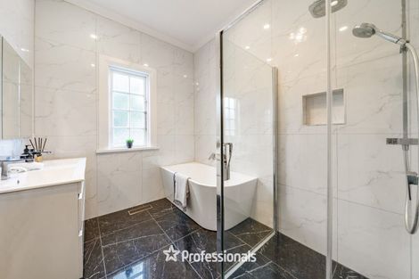 Photo of property in 140 Knights Road, Hutt Central, Lower Hutt, 5010