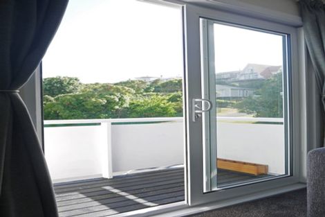 Photo of property in 3/12 Thornley Street, Titahi Bay, Porirua, 5022