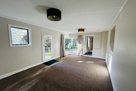 Photo of property in 18 Webber Street, Paraparaumu Beach, Paraparaumu, 5032