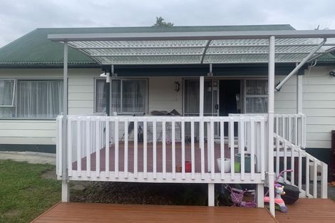 Photo of property in 2/1 Pimento Place, New Lynn, Auckland, 0600