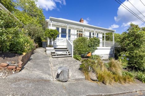 Photo of property in 10 Kilgour Street, Roseneath, Port Chalmers, 9023