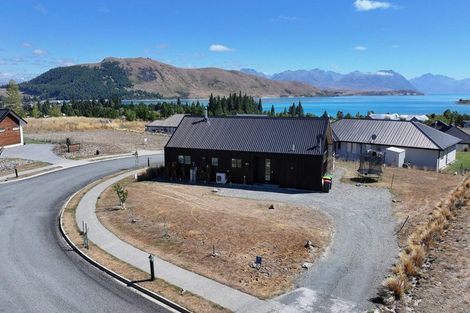 Photo of property in 21 Mistake Drive, Lake Tekapo, 7999