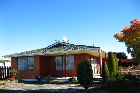 Photo of property in 13 Kent Place, Mosgiel, 9024