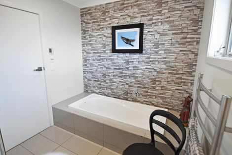 Photo of property in 6 Unwin Place, Twizel, 7901