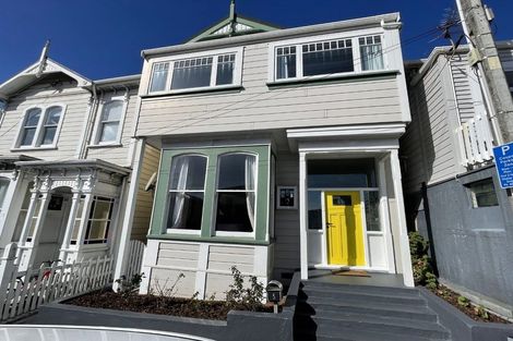 Photo of property in 5 Lipman Street, Mount Victoria, Wellington, 6011