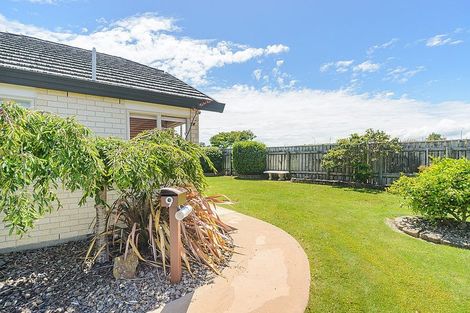 Photo of property in 9 Foxtail Fern, Kelvin Grove, Palmerston North, 4414