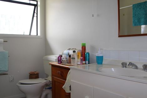 Photo of property in 4 Seaview Road, Cable Bay, 0420