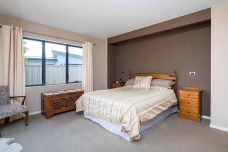 Photo of property in 21 Fairview Place, Havelock North, 4130