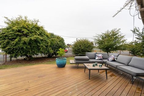 Photo of property in 1 Larnach Street, St Andrews, Hamilton, 3200