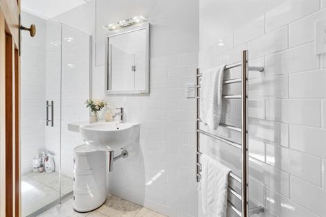 Photo of property in 3 Ventnor Street, Seatoun, Wellington, 6022