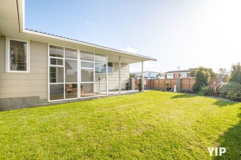 Photo of property in 37 Pope Street, Camborne, Porirua, 5026