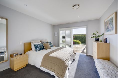 Photo of property in 145 Arataki Road, Havelock North, 4130