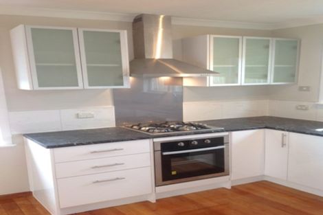 Photo of property in 1/89 Verbena Road, Birkdale, Auckland, 0626