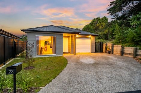 Photo of property in 23 Thornbury Lane, Timberlea, Upper Hutt, 5018