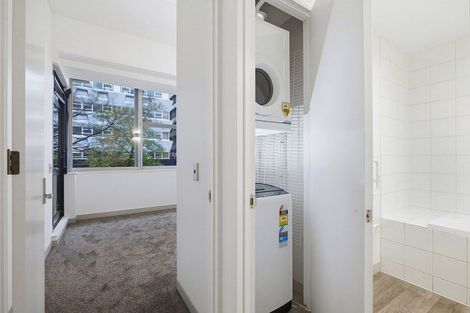 Photo of property in Gerondis Bldg Apartments, 201/60 Willis Street, Wellington Central, Wellington, 6011