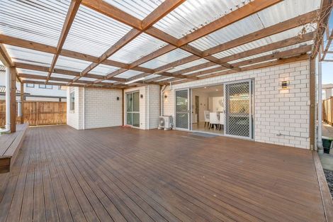 Photo of property in 3 Puoro Street, Flat Bush, Auckland, 2019