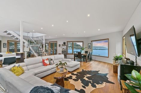 Photo of property in 110 Owhiro Bay Parade, Owhiro Bay, Wellington, 6023
