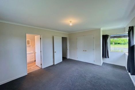 Photo of property in 824 Roberts Line, Bunnythorpe, Palmerston North, 4478