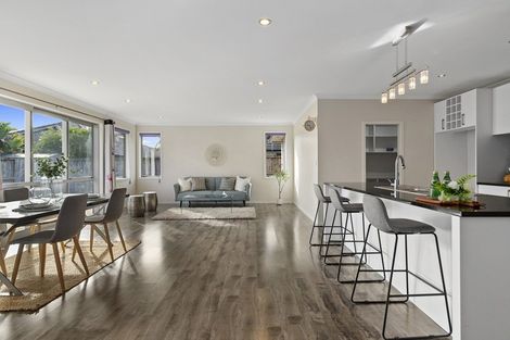 Photo of property in 5 Capricorn Place, Rototuna North, Hamilton, 3210