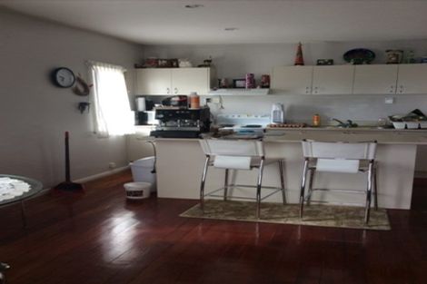 Photo of property in 23 Margan Avenue, New Lynn, Auckland, 0600