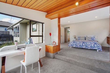 Photo of property in 26 Stanniland Street, Sunnyhills, Auckland, 2010